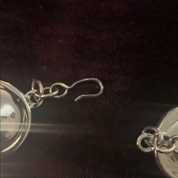 Monet silver necklace very pretty - Picture 2 of 4